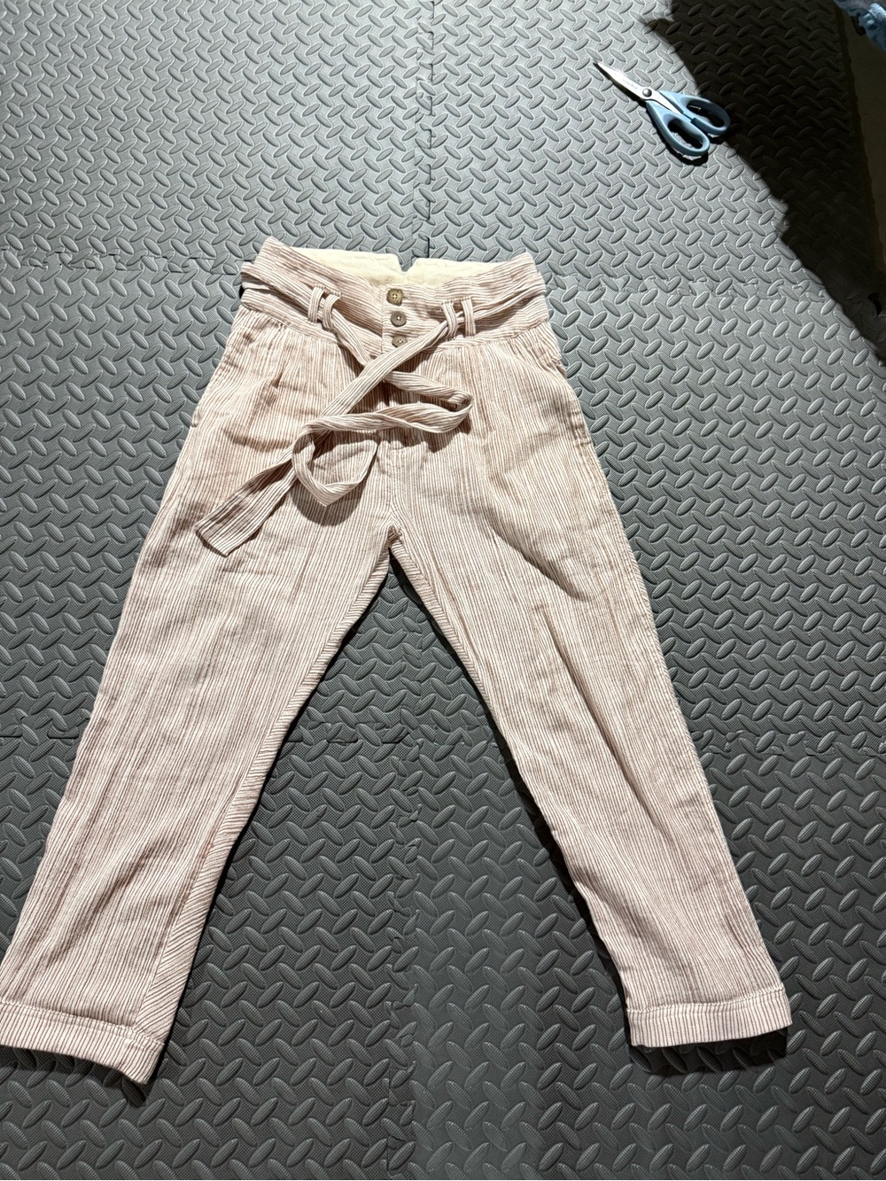 Free People Women’s Blush Tie-Waist Corduroy Pants